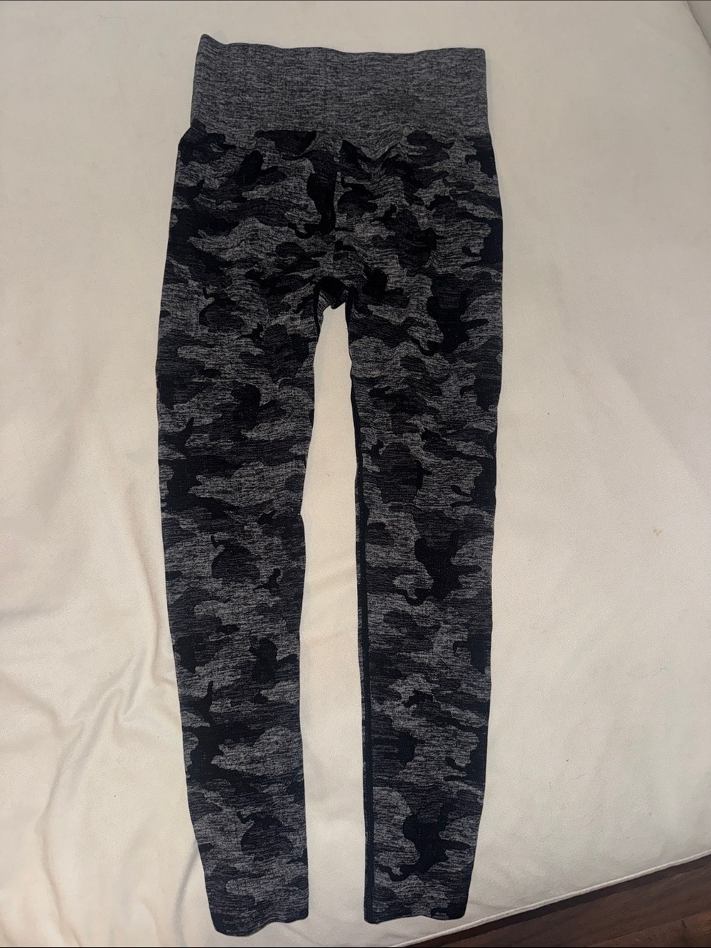 Womens Black Gray Camo Leggings